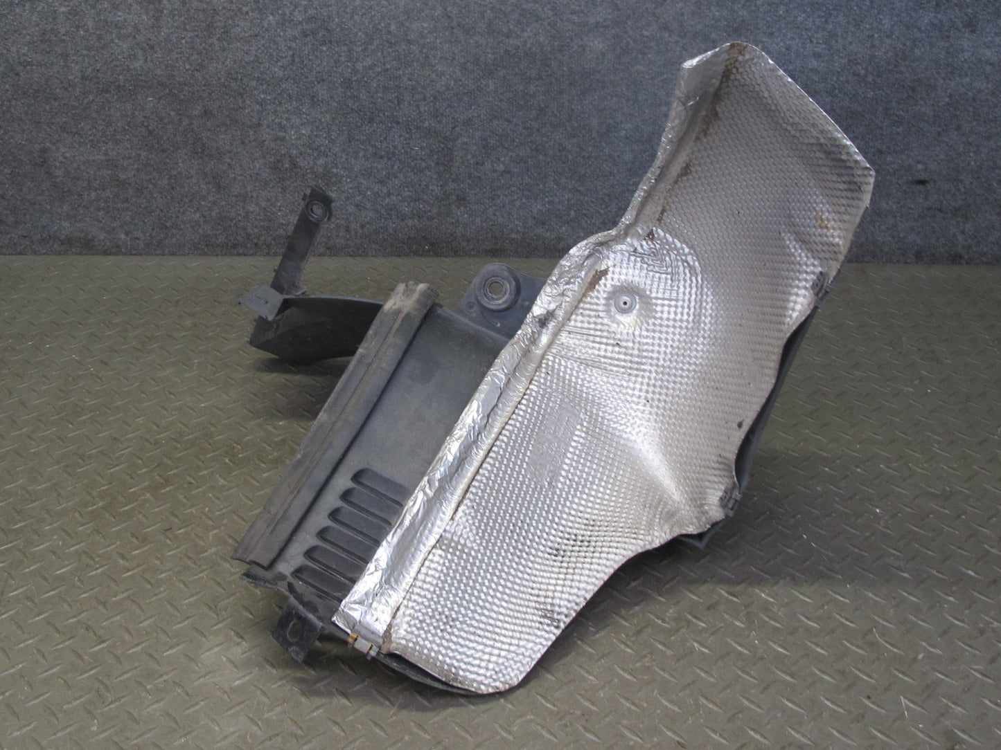 1997-2004 Porsche Boxster 986 Rear Left Right Liner Wheel Arch Splash Shield Set