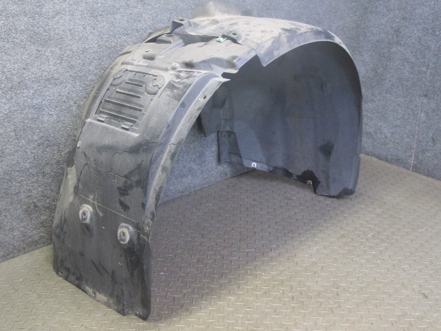2008-2012 BMW E90 M3 Sedan Front Left Wheel Arch Fender Liner Splash Shield