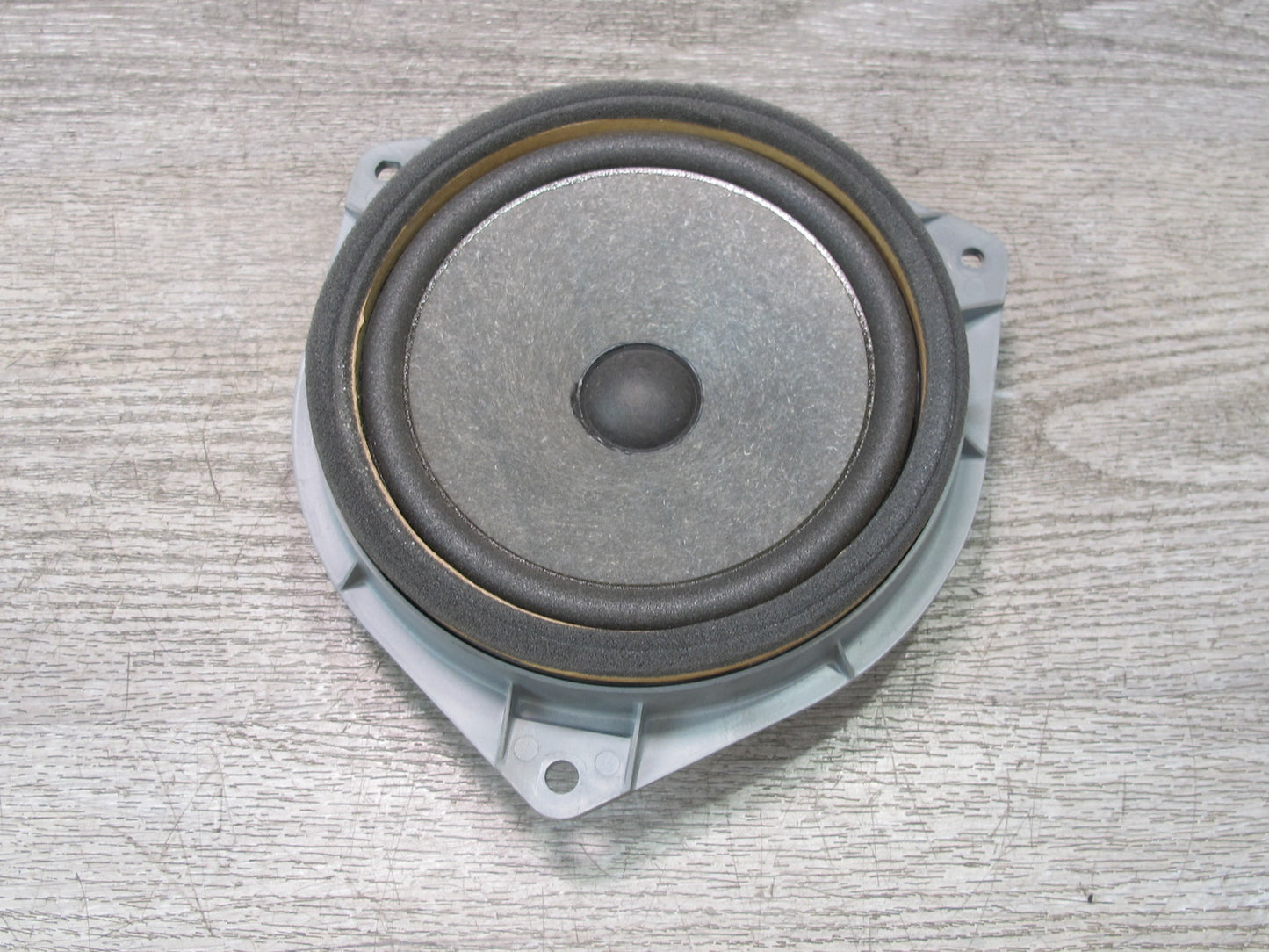 00-05 Toyota MR2 Spyder Set of 2 Left & Right Door Speaker 86160-22860 OEM