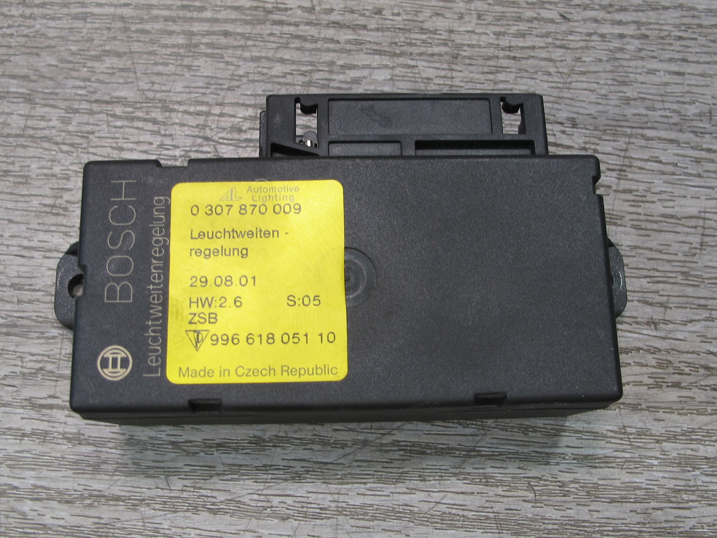 1997-2004 Porsche 911 Carrera 996 Xenon Headlight Control Module 99661805110