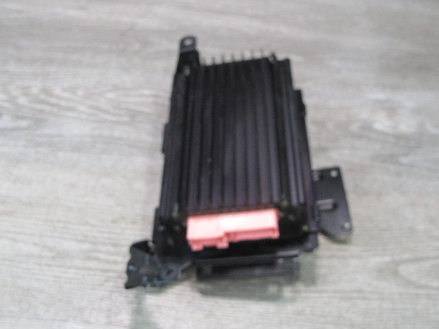 2002-2005 Porsche 911 996 Boxster Audio System Radio Amplifier AMP 99664525501