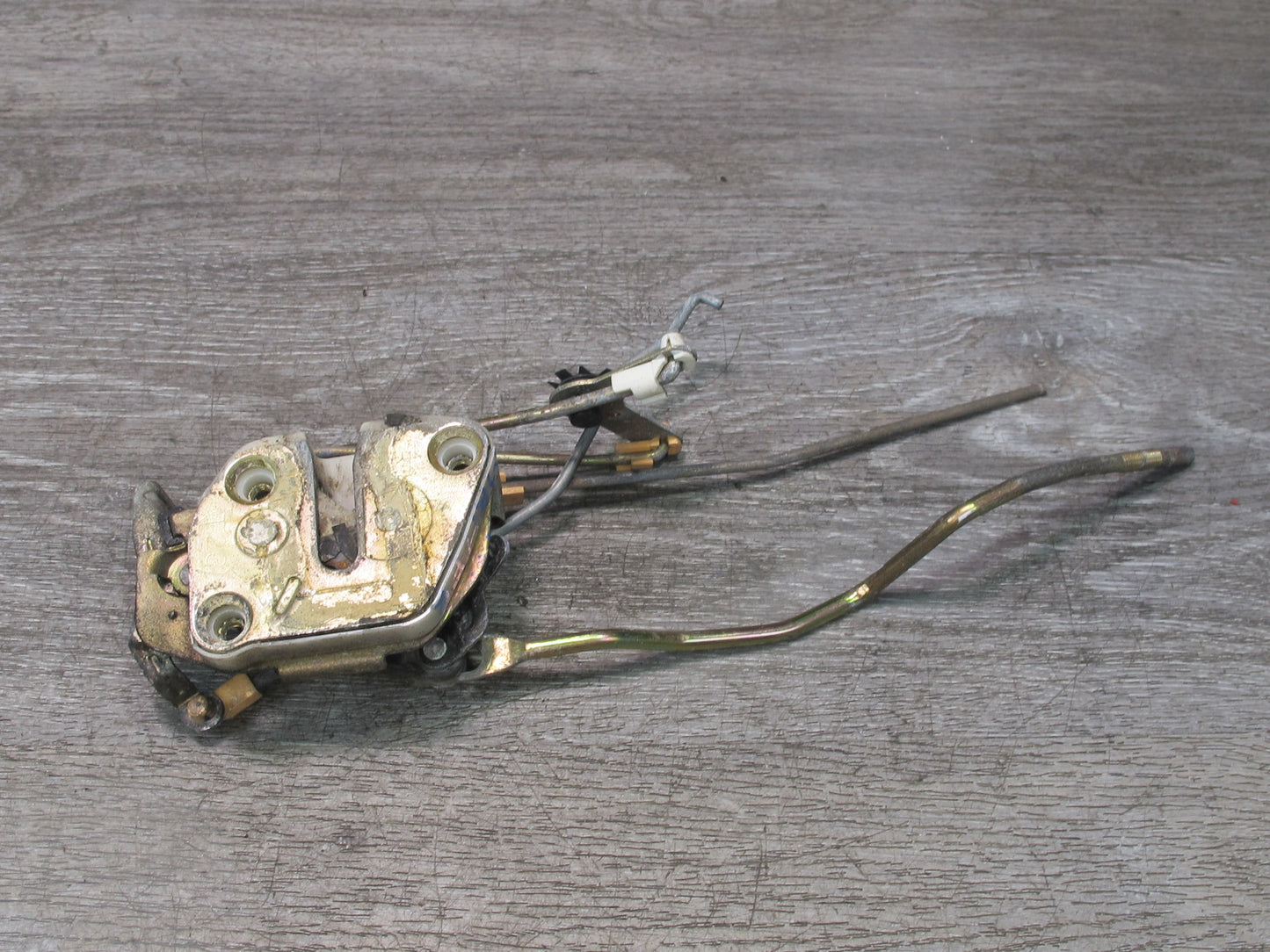 88-91 Mazda RX7 Convertible Right Passenger Door Lock Latch Actuator OEM