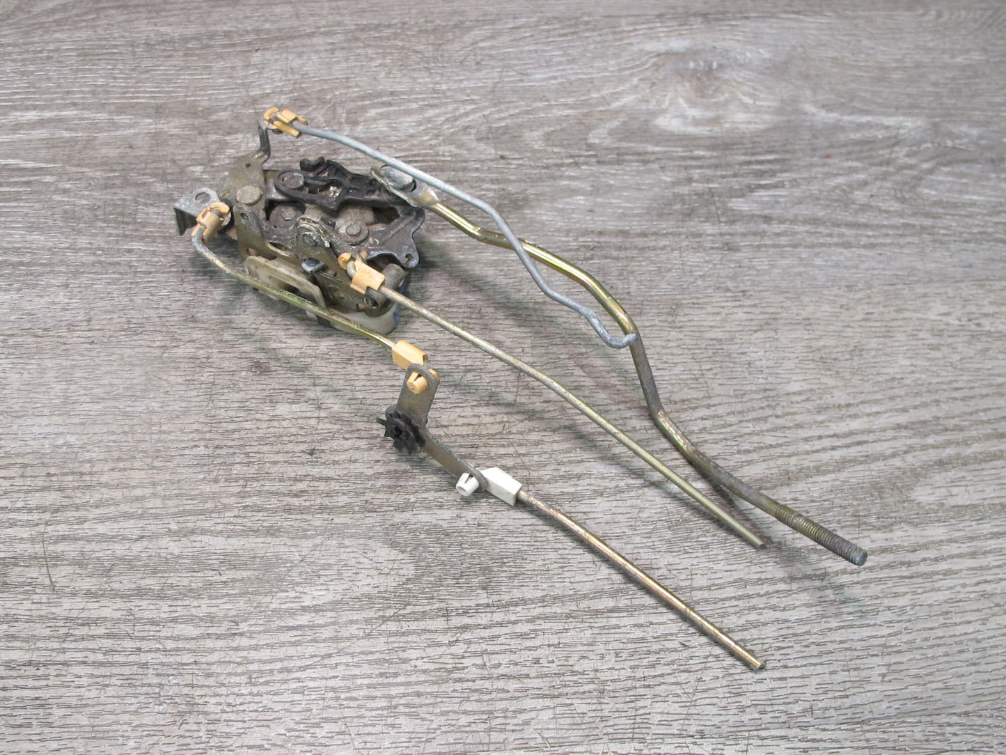 88-91 Mazda RX7 Convertible Right Passenger Door Lock Latch Actuator OEM