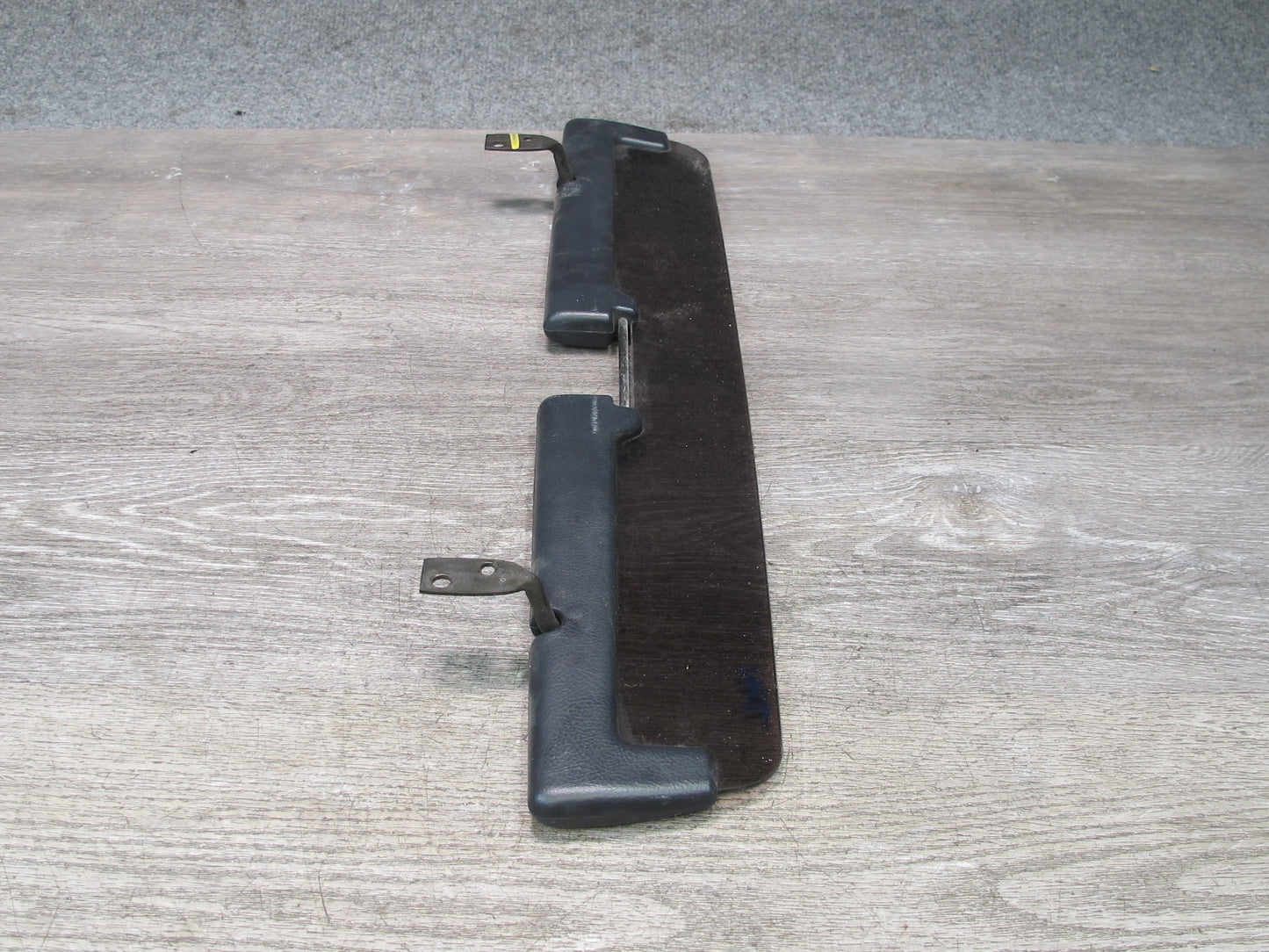 00-05 Toyota MR2 Spyder ZZW30L Rear Back Glass Window Wind Deflector OEM