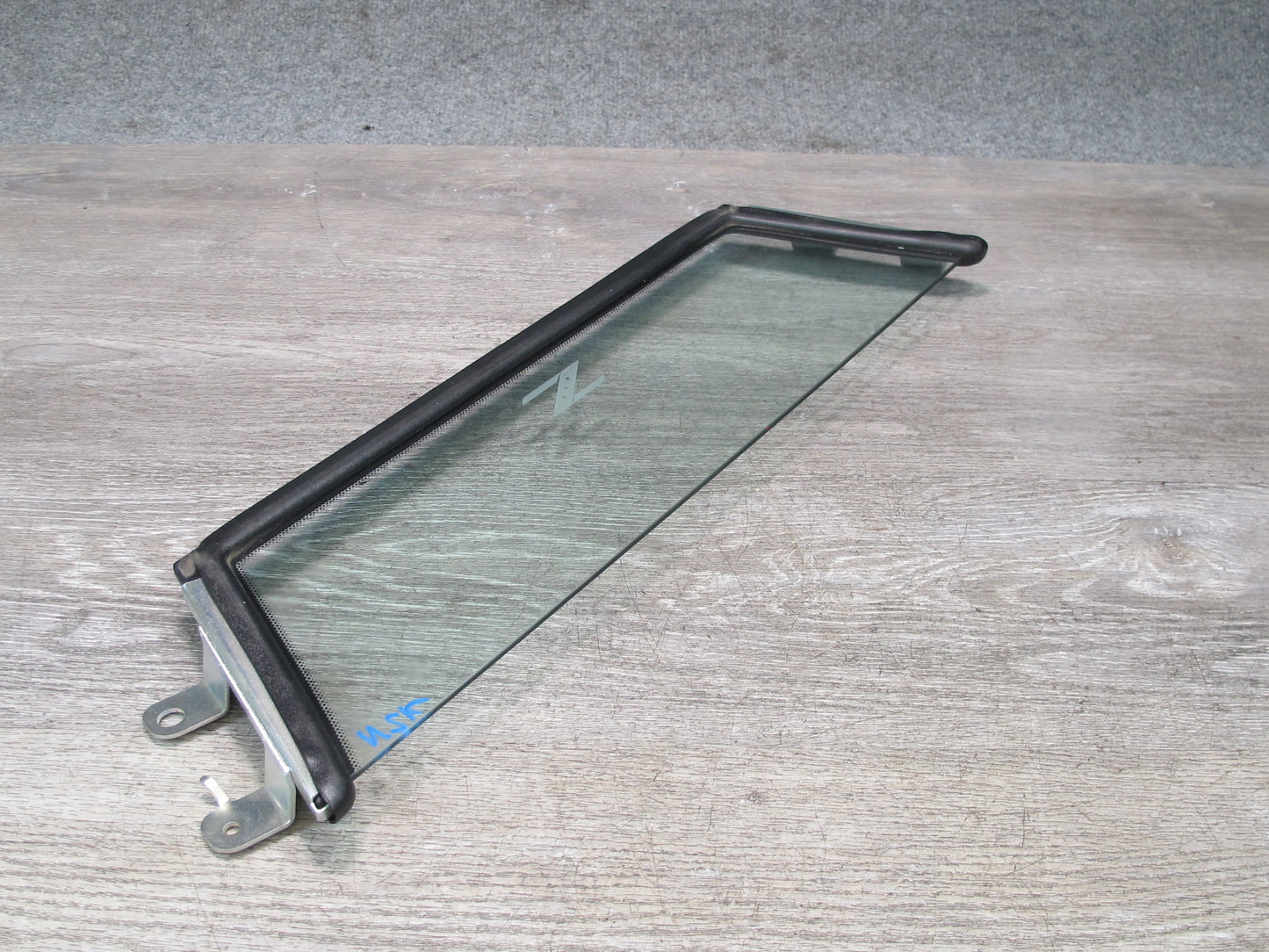 04-09 Nissan 350Z Z33 Convertible Rear Wind Screen Deflector Glass OEM