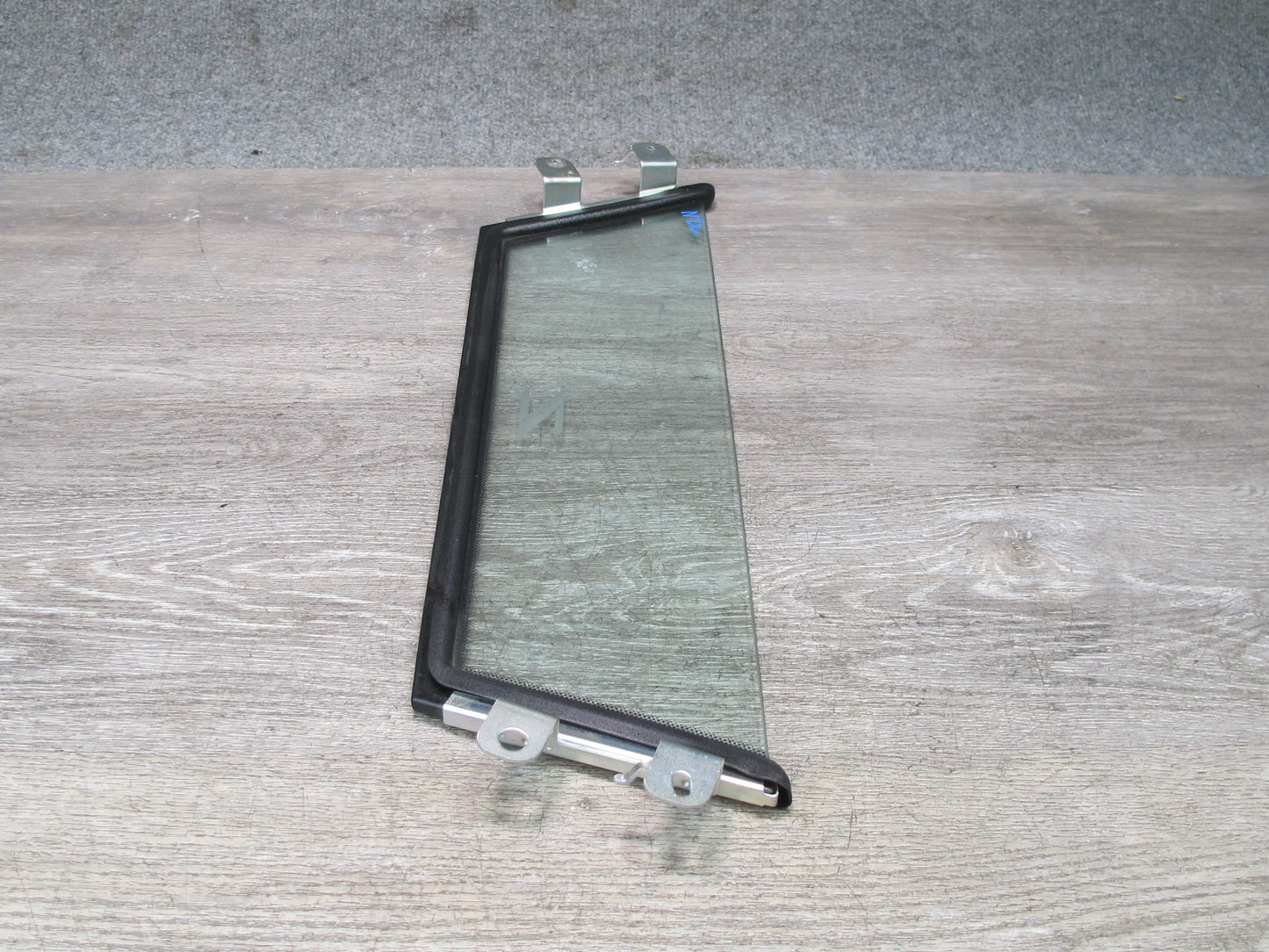 04-09 Nissan 350Z Z33 Convertible Rear Wind Screen Deflector Glass OEM