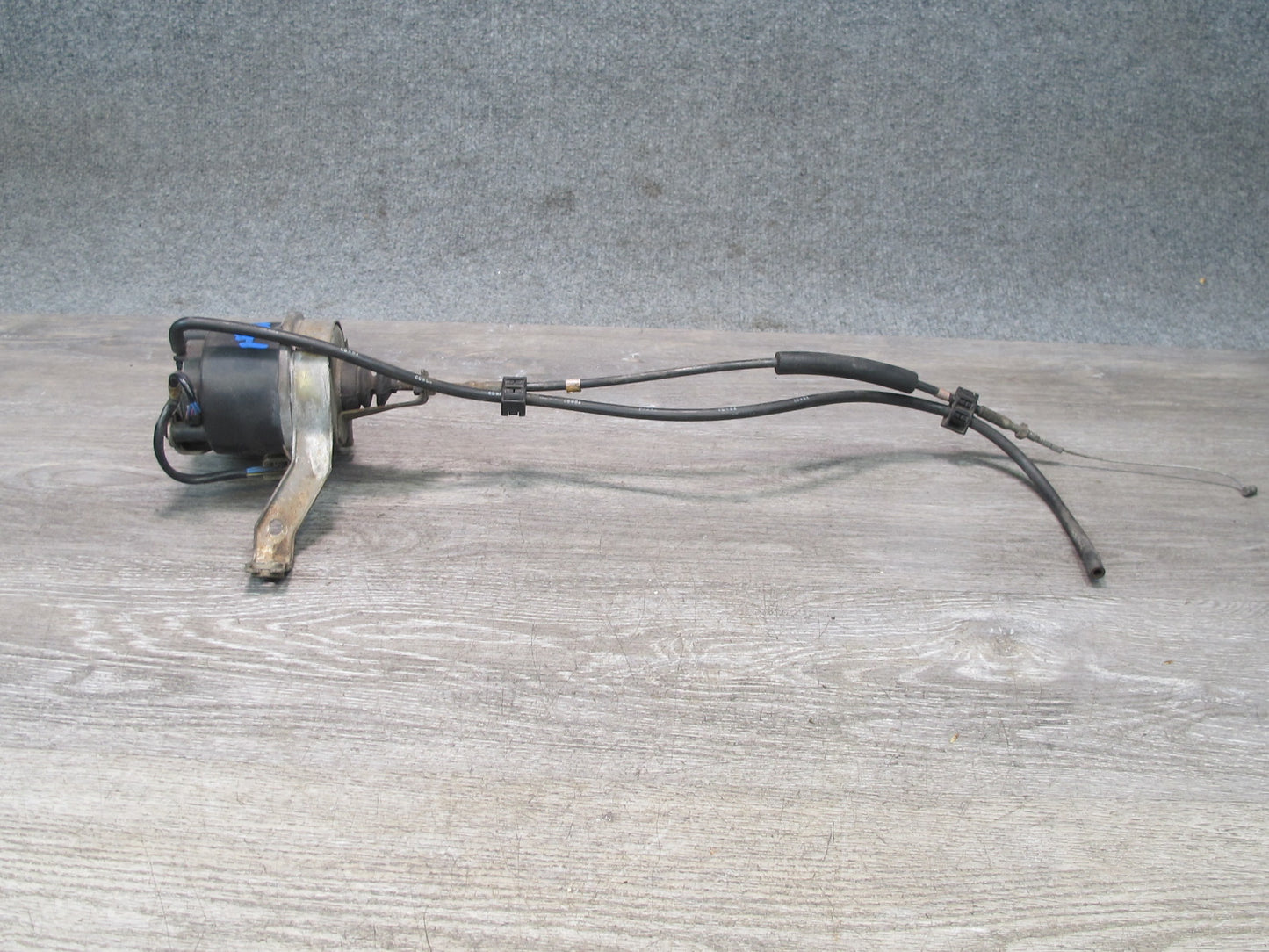 86-91 Mazda FC3S RX7 Cruise Control Servo Actuator Motor OEM