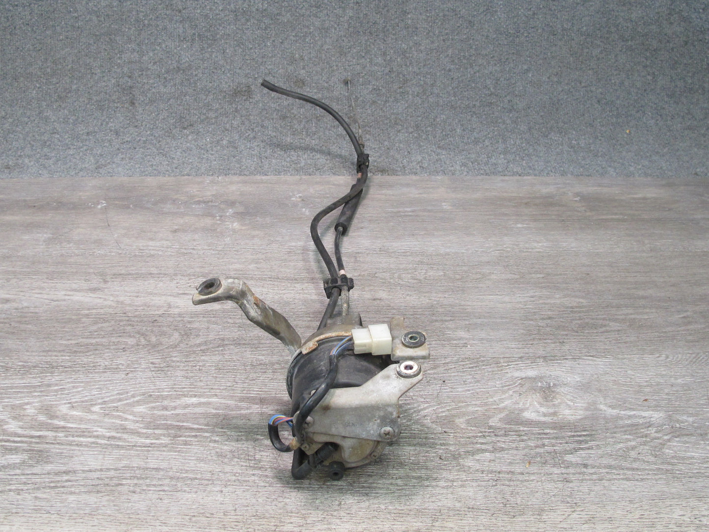 86-91 Mazda FC3S RX7 Cruise Control Servo Actuator Motor OEM