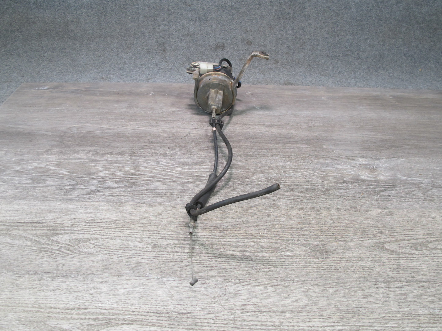 86-91 Mazda FC3S RX7 Cruise Control Servo Actuator Motor OEM