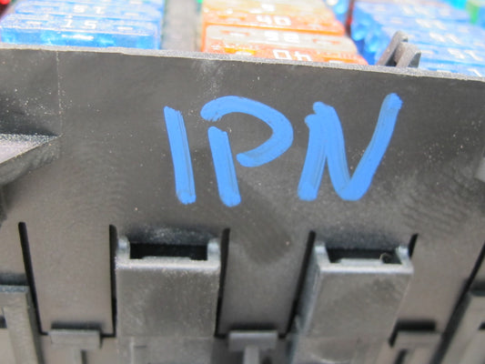 2000-2004 Porsche 911 996 Boxster Fuse Relay Junction Box Module Unit