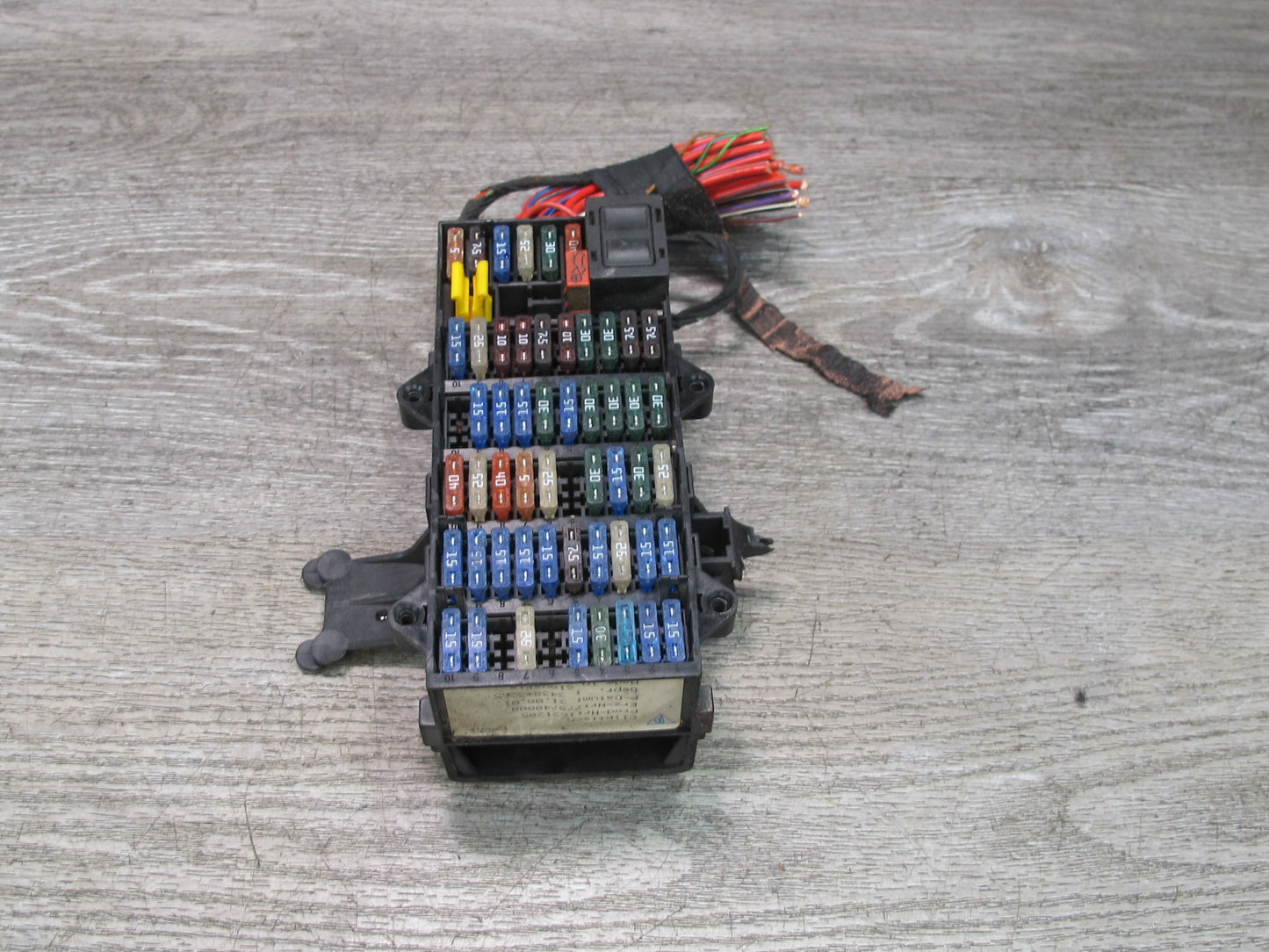 2000-2004 Porsche 911 996 Boxster Fuse Relay Junction Box Module Unit