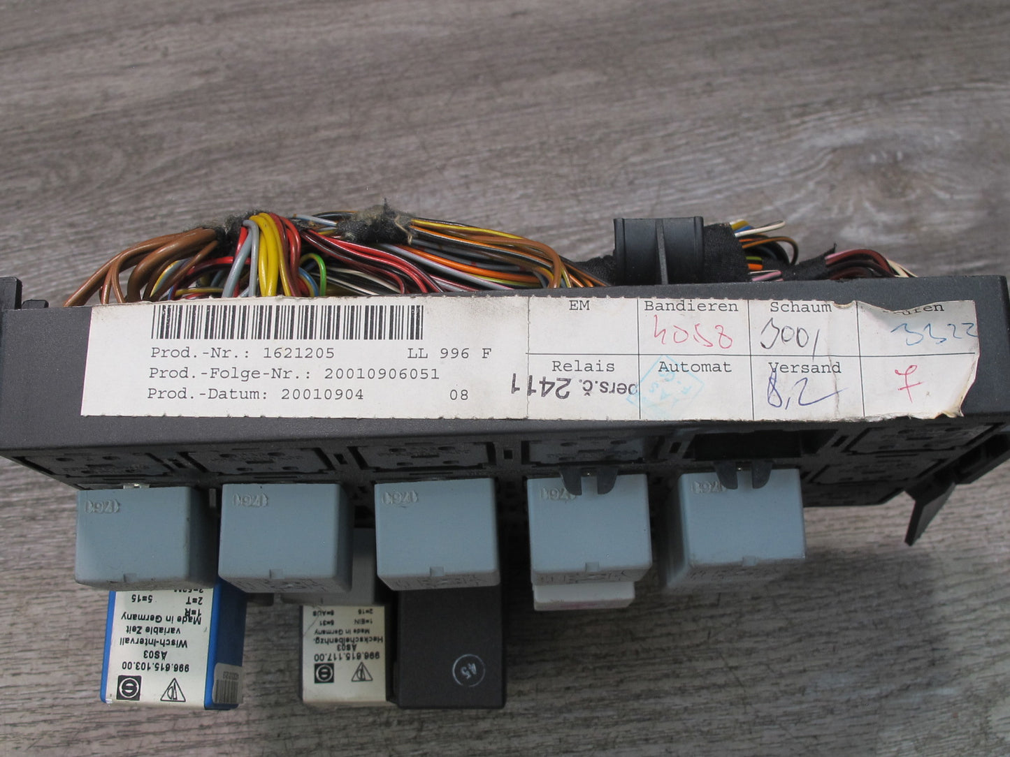2000-2004 Porsche 911 996 Boxster Junction Fuse Relay Box Module Unit