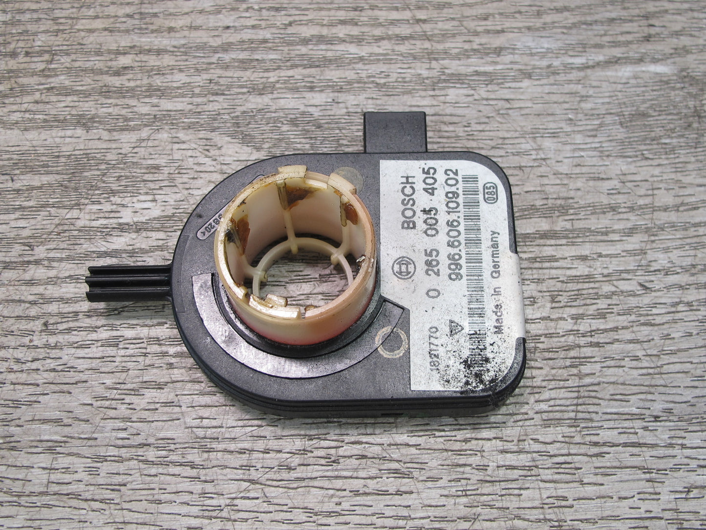 1999-2002 Porsche 911 Carrera 996 Steering Wheel Angle Sensor 99660610902