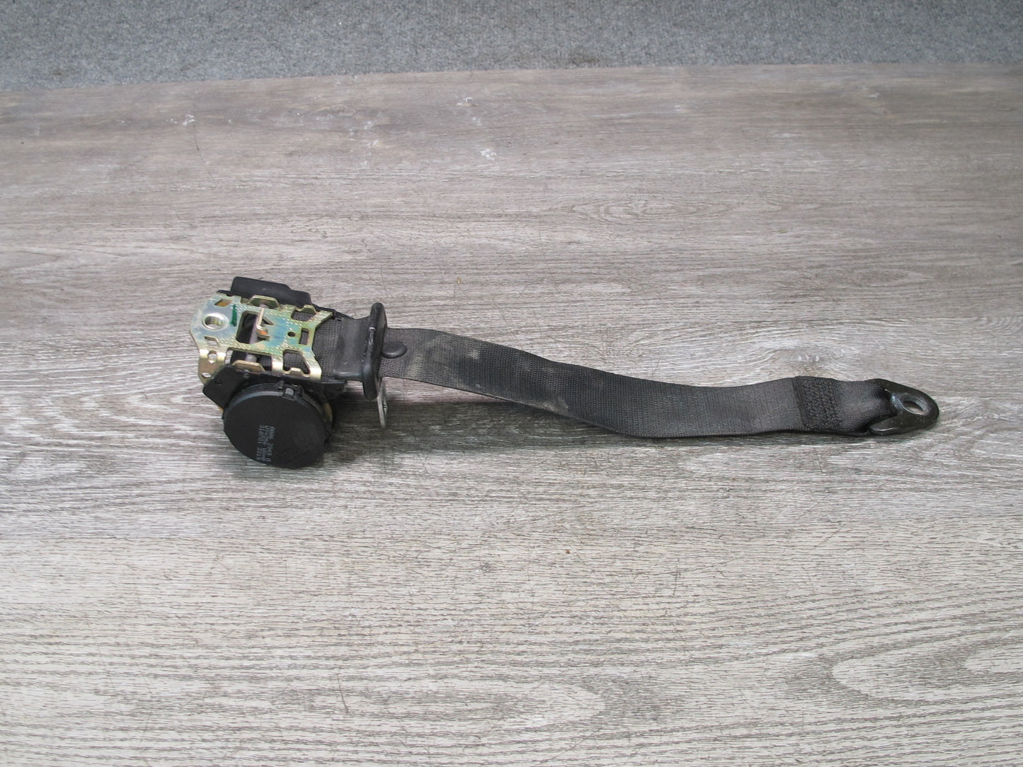 02-05 PORSCHE 911 CARRERA 996 CONVERTIBLE REAR RIGHT & LEFT SIDE SEATBELT RETRACTOR SET OEM