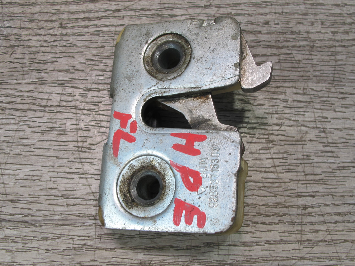 1984-1995 Porsche 928 S 944 924 Left Driver Side Door Lock Latch 92853715303
