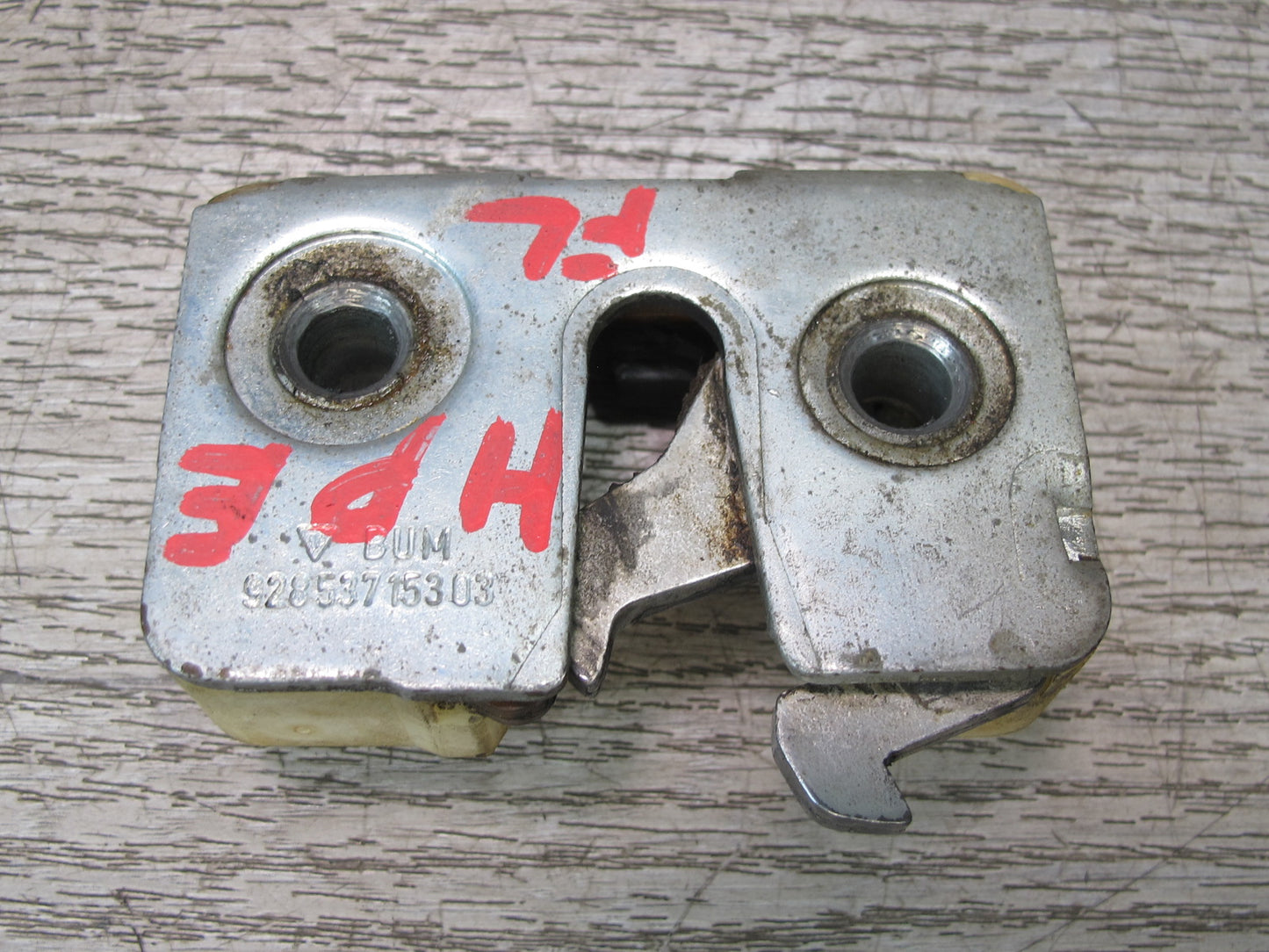 1984-1995 Porsche 928 S 944 924 Left Driver Side Door Lock Latch 92853715303