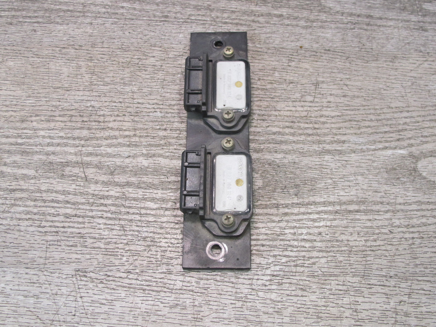 1984-1986 Porsche 928 S Engine Ignition Control Module Assembly