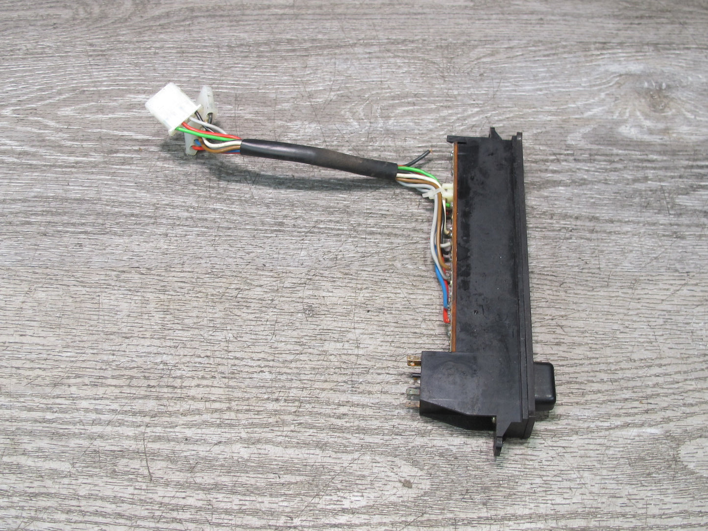 1984-1986 Porsche 928 S Dash Door Lock A/C Switch Control Module Unit