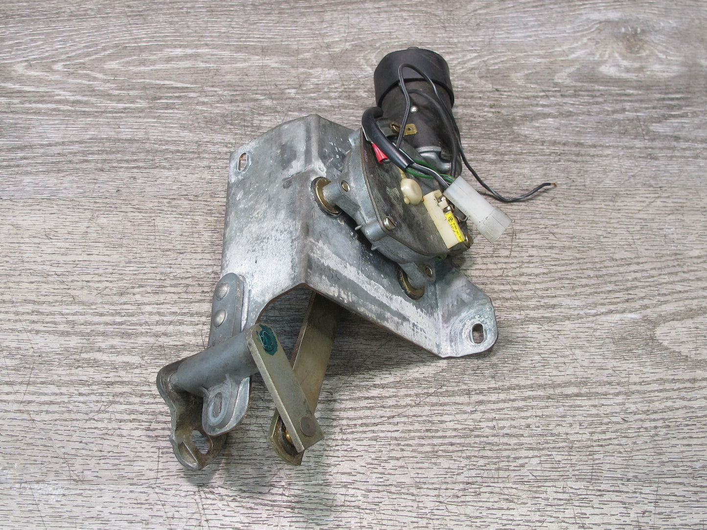 1984-1995 Porsche 928 S Rear Hatch Trunk Tailgate Wiper Motor Assembly