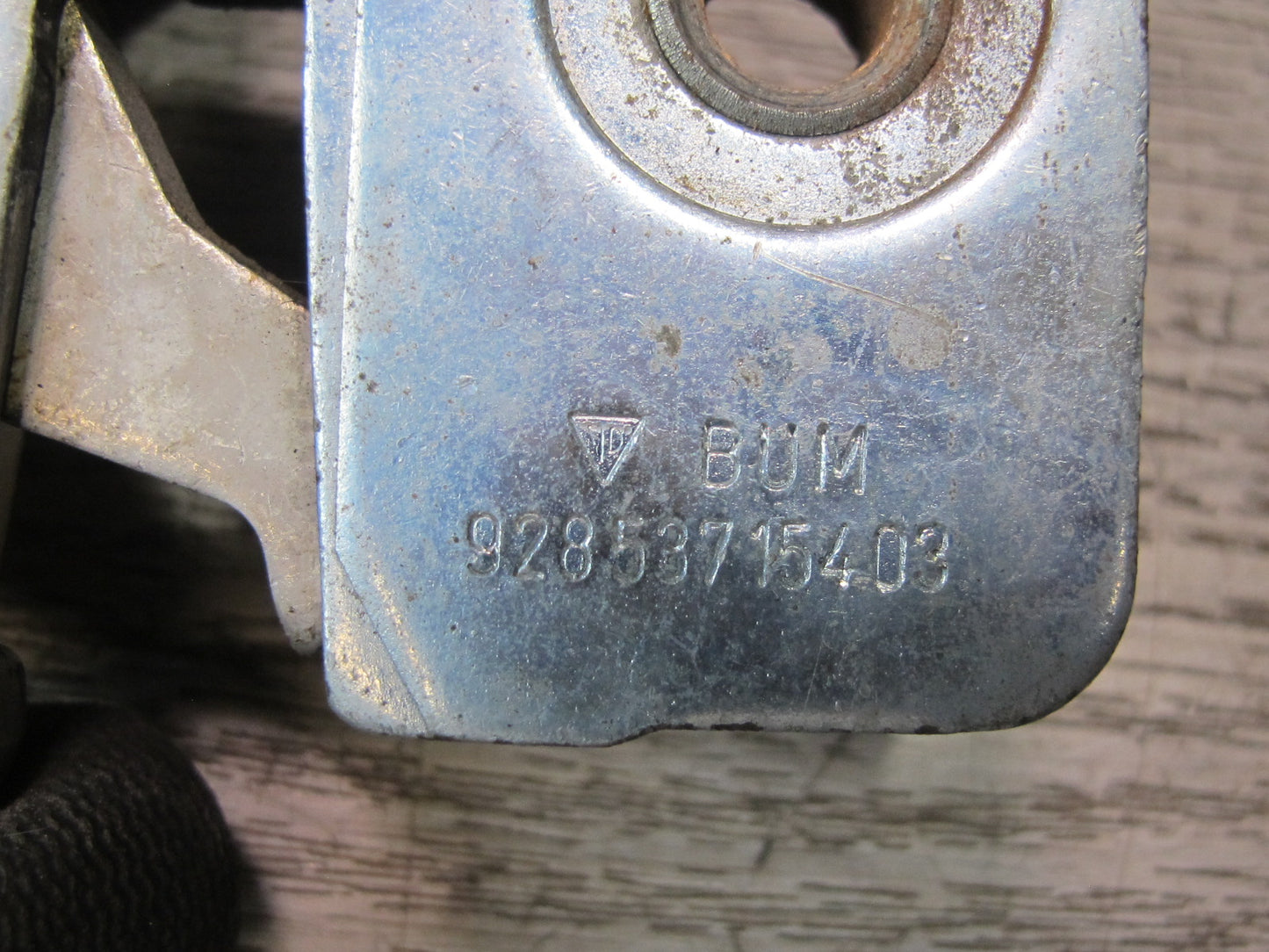 1984-1995 Porsche 928 S 944 924 Right Passenger Side Door Lock Latch 92853715403