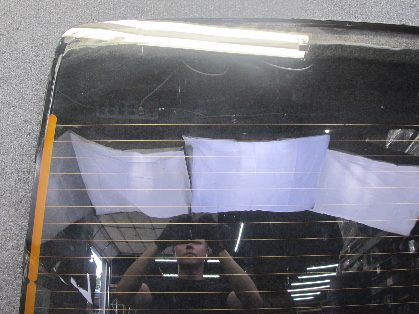 1984-1986 Porsche 928 S Rear Hatch Trunk Lid Liftgate Tailgate Glass Window