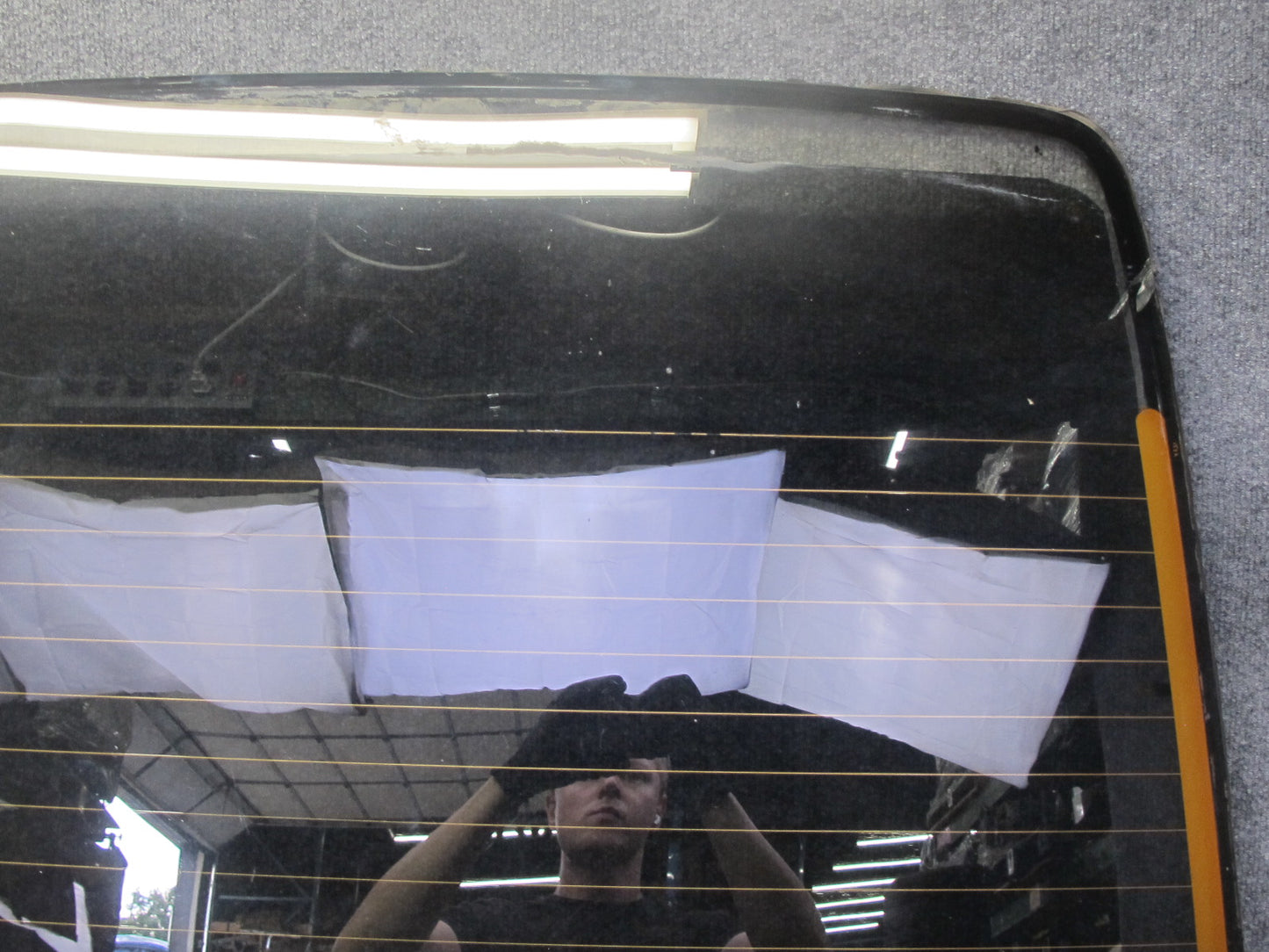 1984-1986 Porsche 928 S Rear Hatch Trunk Lid Liftgate Tailgate Glass Window