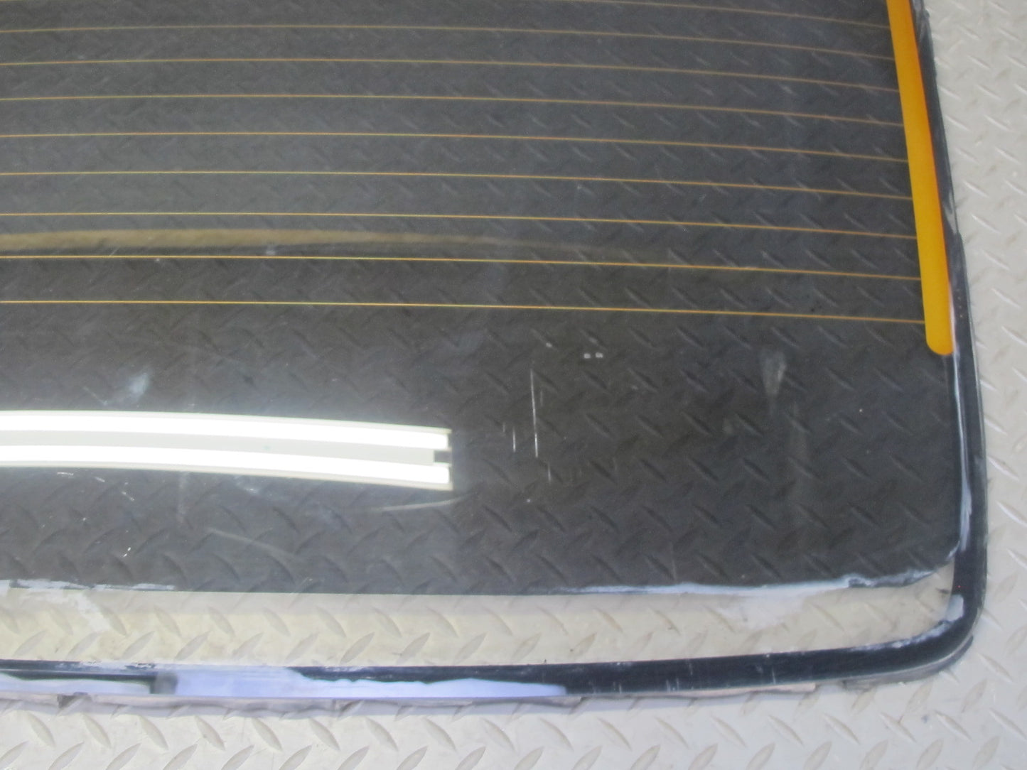 1984-1986 Porsche 928 S Rear Hatch Trunk Lid Liftgate Tailgate Glass Window
