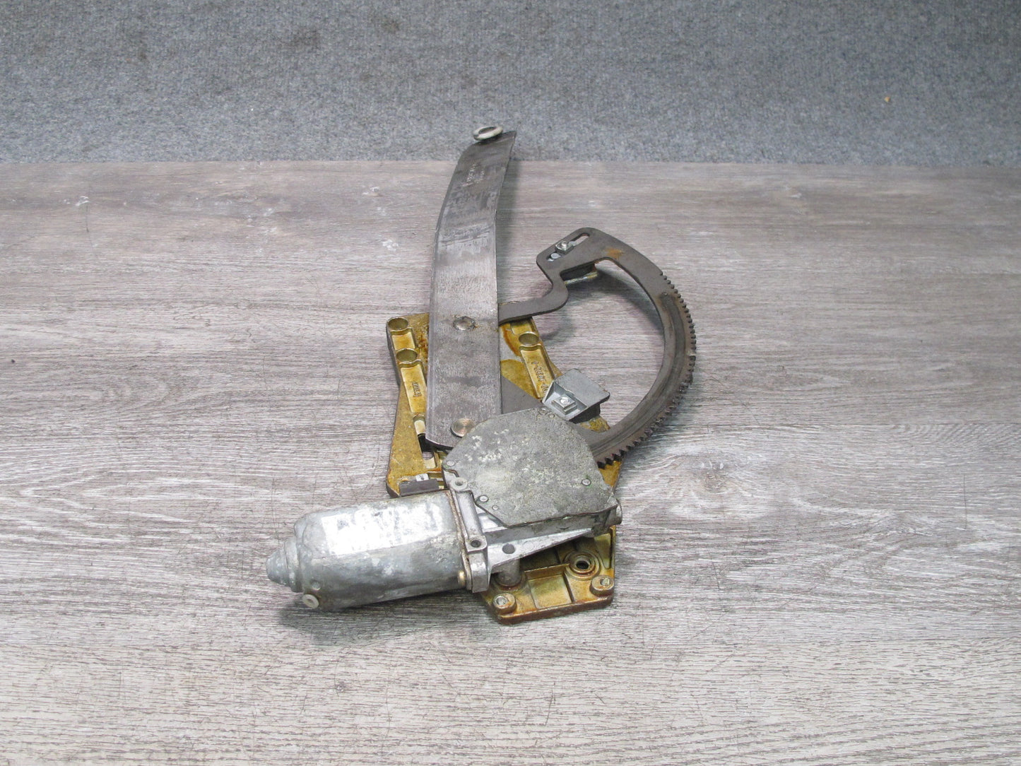 1984-1995 Porsche 928 S Front Left Driver Side Door Window Regulator w Motor