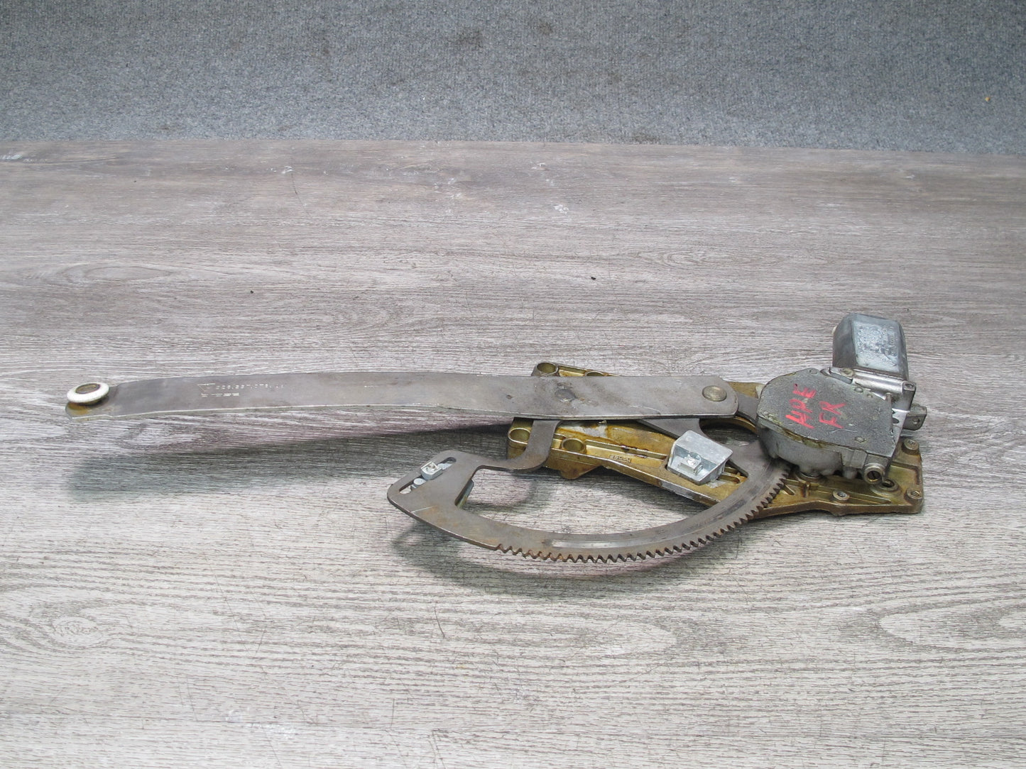 1984-1995 Porsche 928 S Front Right Pass Side Door Window Regulator w Motor
