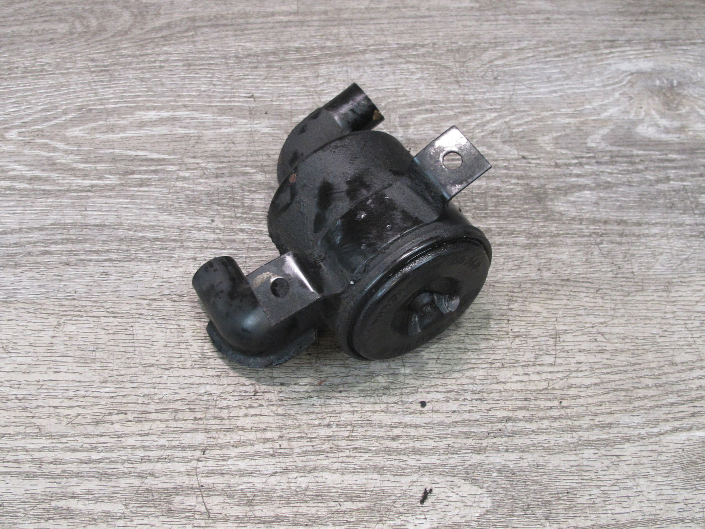 1984-1986 Porsche 928 S Smog Pump Air Cleaner Filter Canister 92811314500