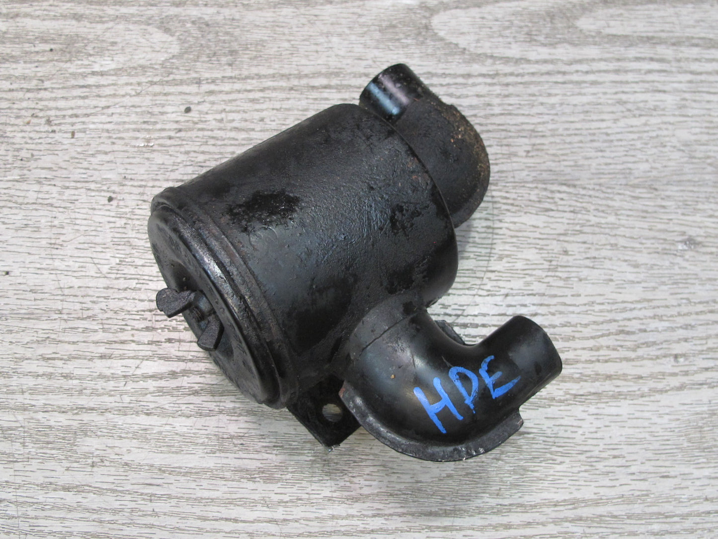 1984-1986 Porsche 928 S Smog Pump Air Cleaner Filter Canister 92811314500