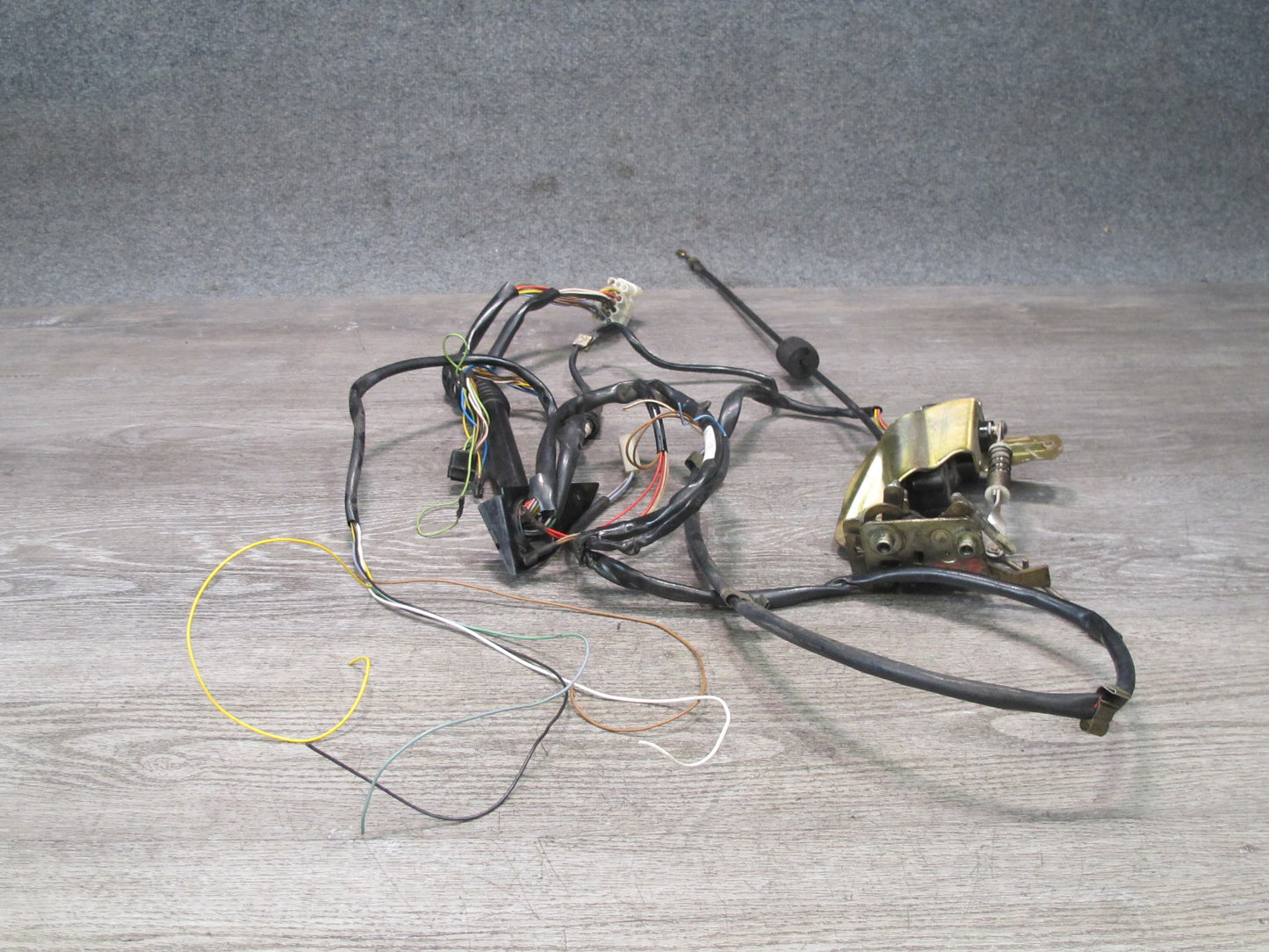 1983-1986 Porsche 928 S Left Driver Door Lock Actuator Wiring Harness Assembly