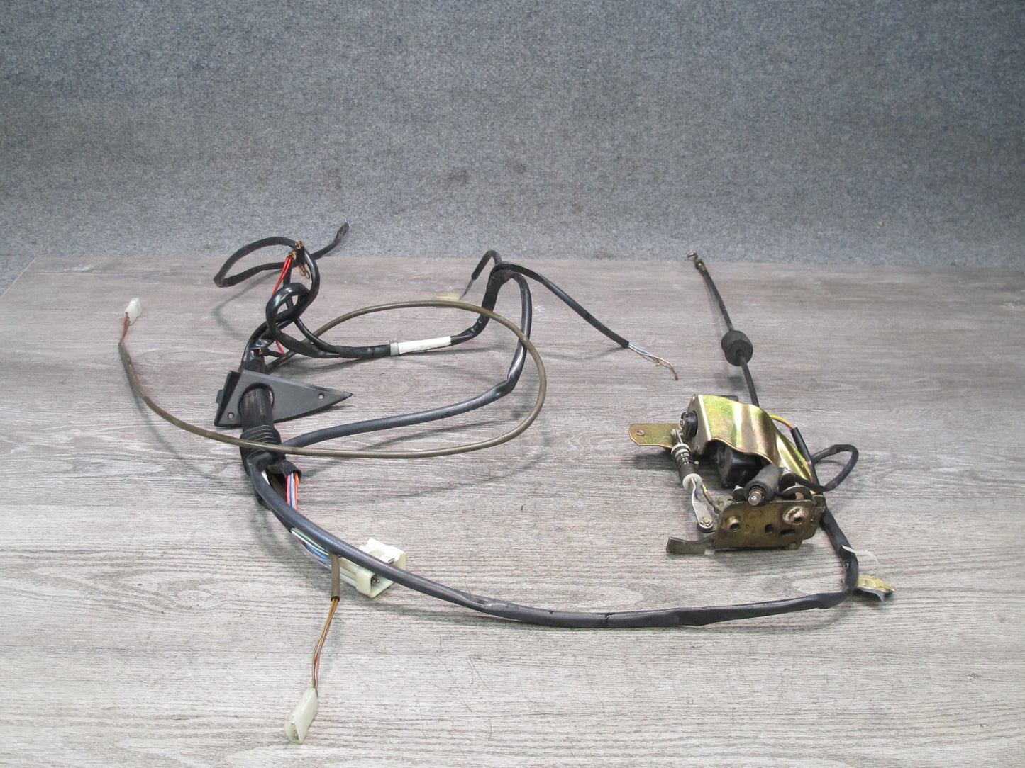 1983-1986 Porsche 928 S Right Door Lock Actuator Wire Wiring Harness Assembly
