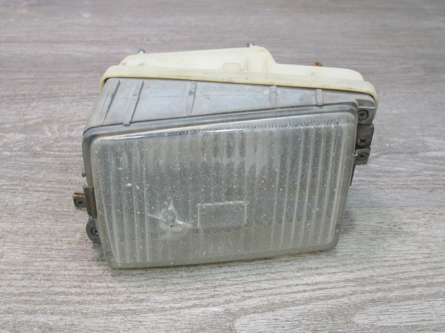 1978-1986 Porsche 928 S Front Left & Right Side Fog Light Turn Signal Lamp Set