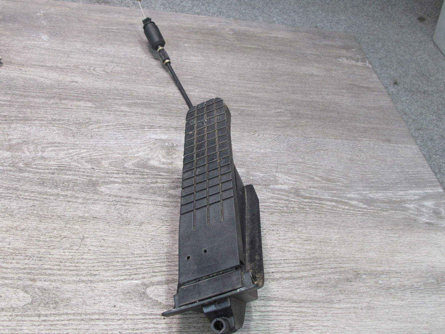 2002 Porsche 911 996 M/T Gas Acceleration Position Module Brake Clutch Pedal Set