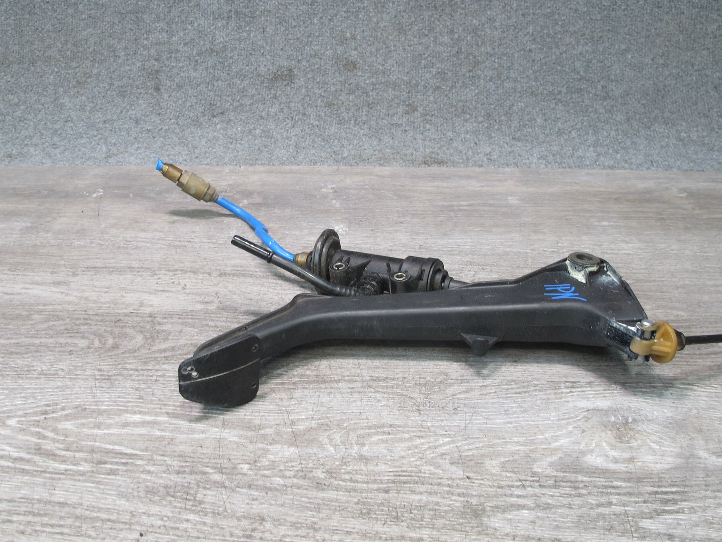 2002 Porsche 911 996 M/T Gas Acceleration Position Module Brake Clutch Pedal Set