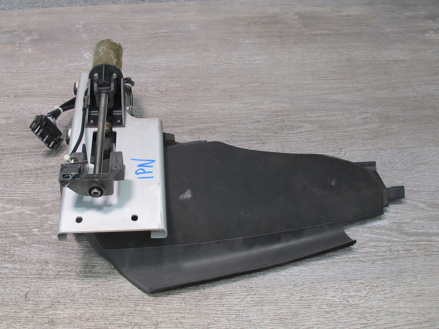 1999-2005 Porsche 911 996 Convertible TOP Roof Lateral Flap Motor Set