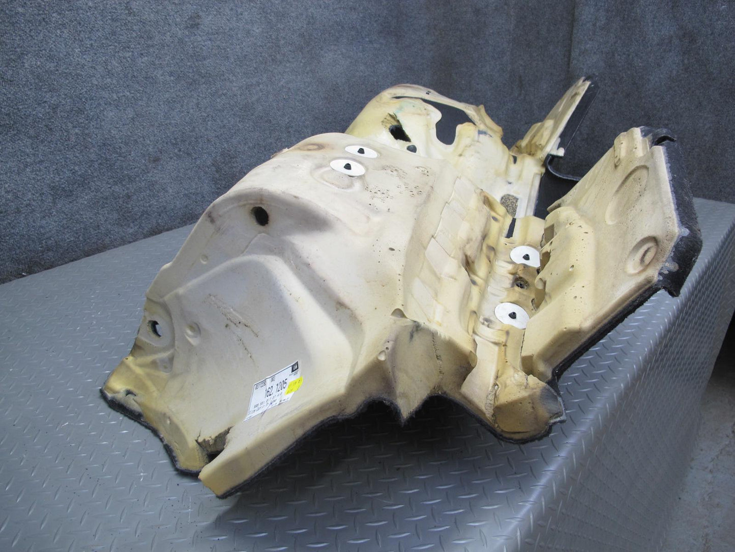 1999-2005 Porsche 911 996 Convertible Rear Interior Under Seat Carpet Black