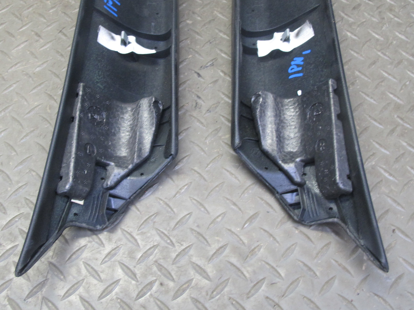 00-05 Porsche 911 996 Convertible Front Interior A Pillar Leather Trim Panel Set