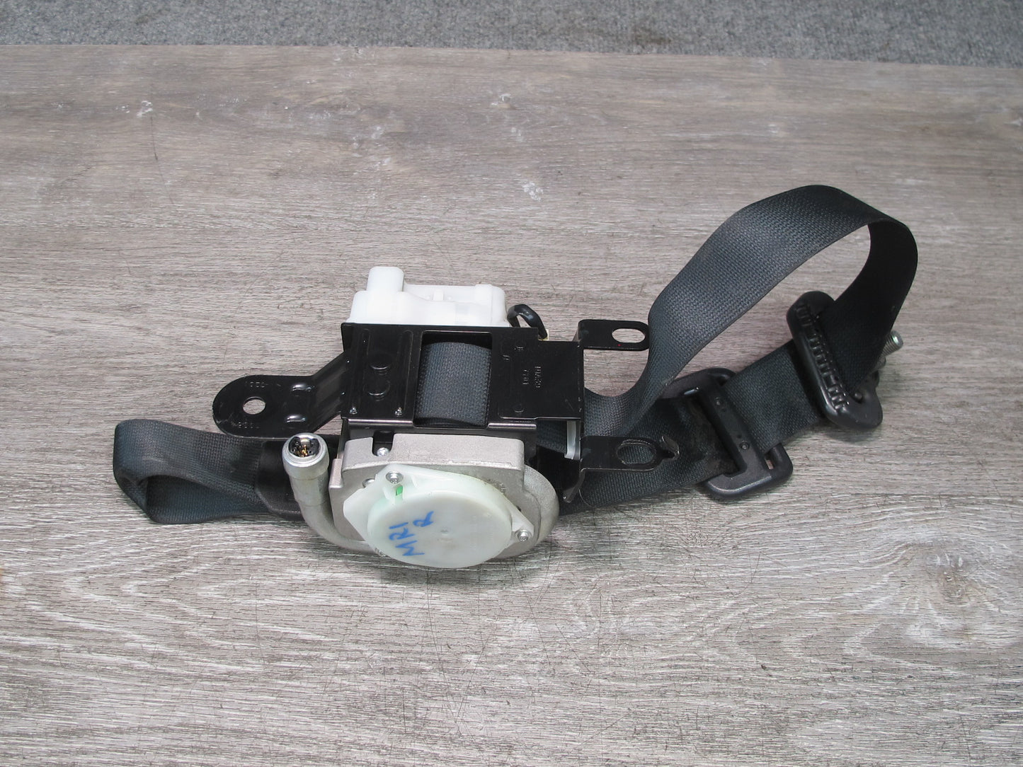 04-08 MAZDA RX8 FRONT LEFT & RIGHT SIDE SEATBELT RETRACTOR SET OEM