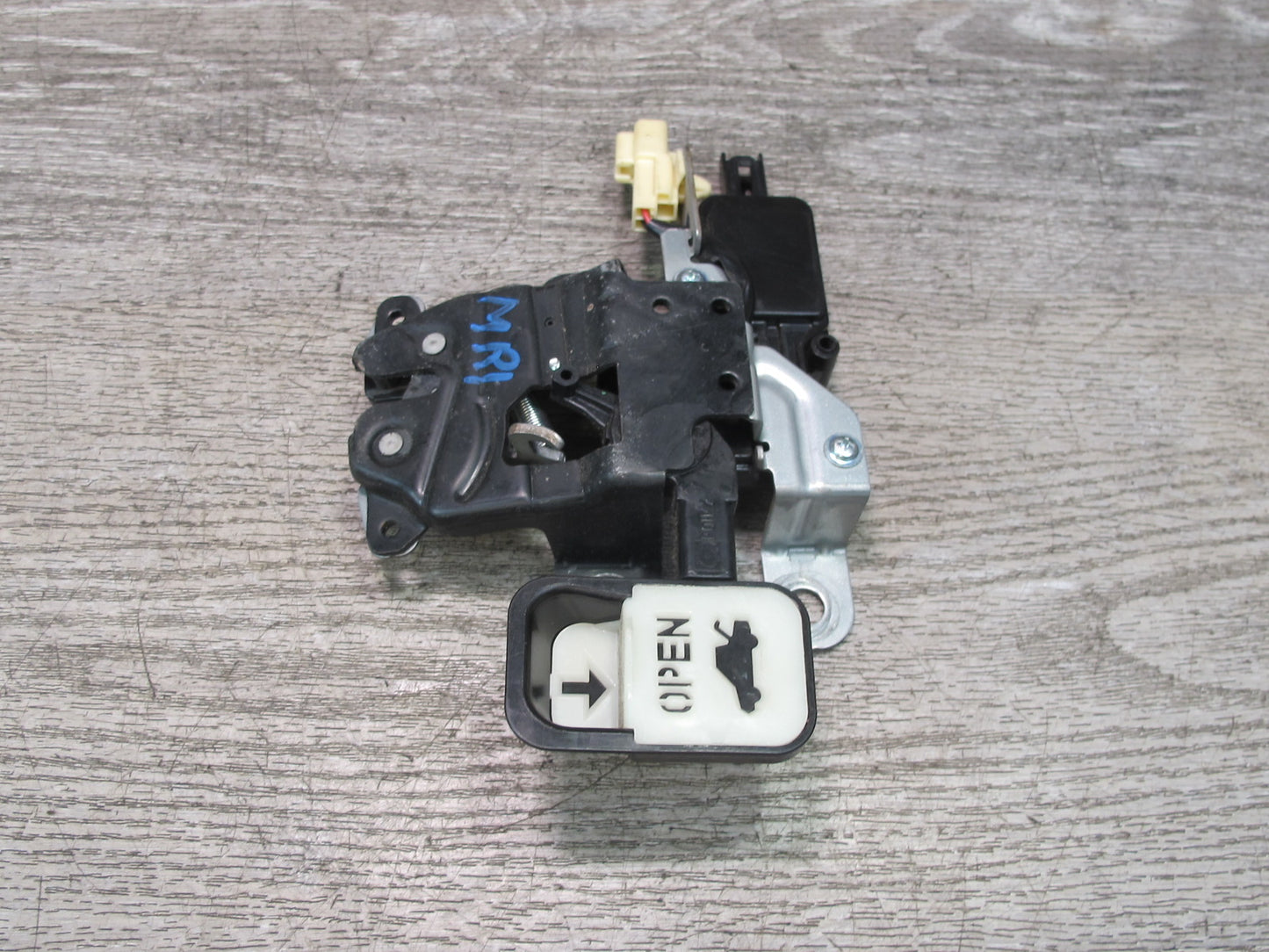 04-11 Mazda RX8 Rear Trunk Lock Latch Actuator OEM