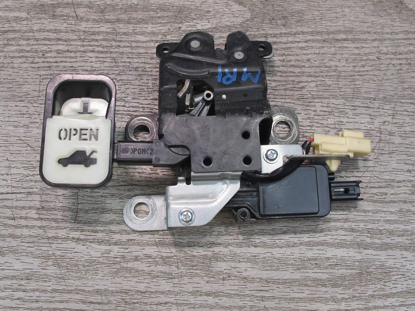 04-11 Mazda RX8 Rear Trunk Lock Latch Actuator OEM