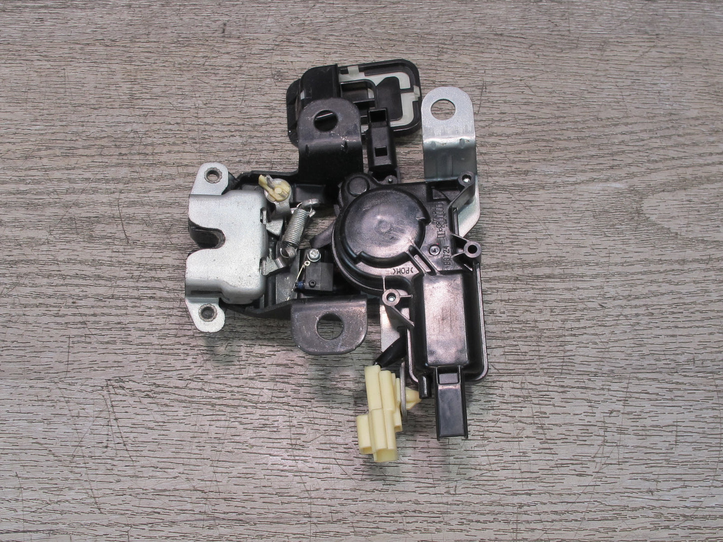 04-11 Mazda RX8 Rear Trunk Lock Latch Actuator OEM