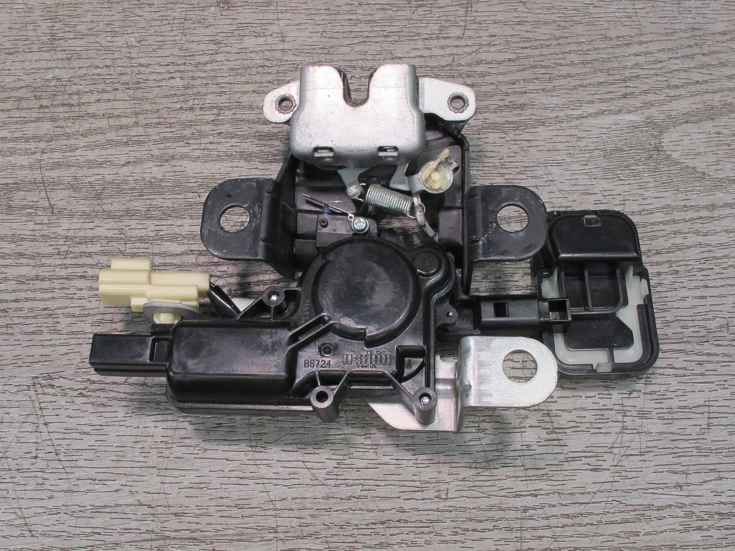 04-11 Mazda RX8 Rear Trunk Lock Latch Actuator OEM