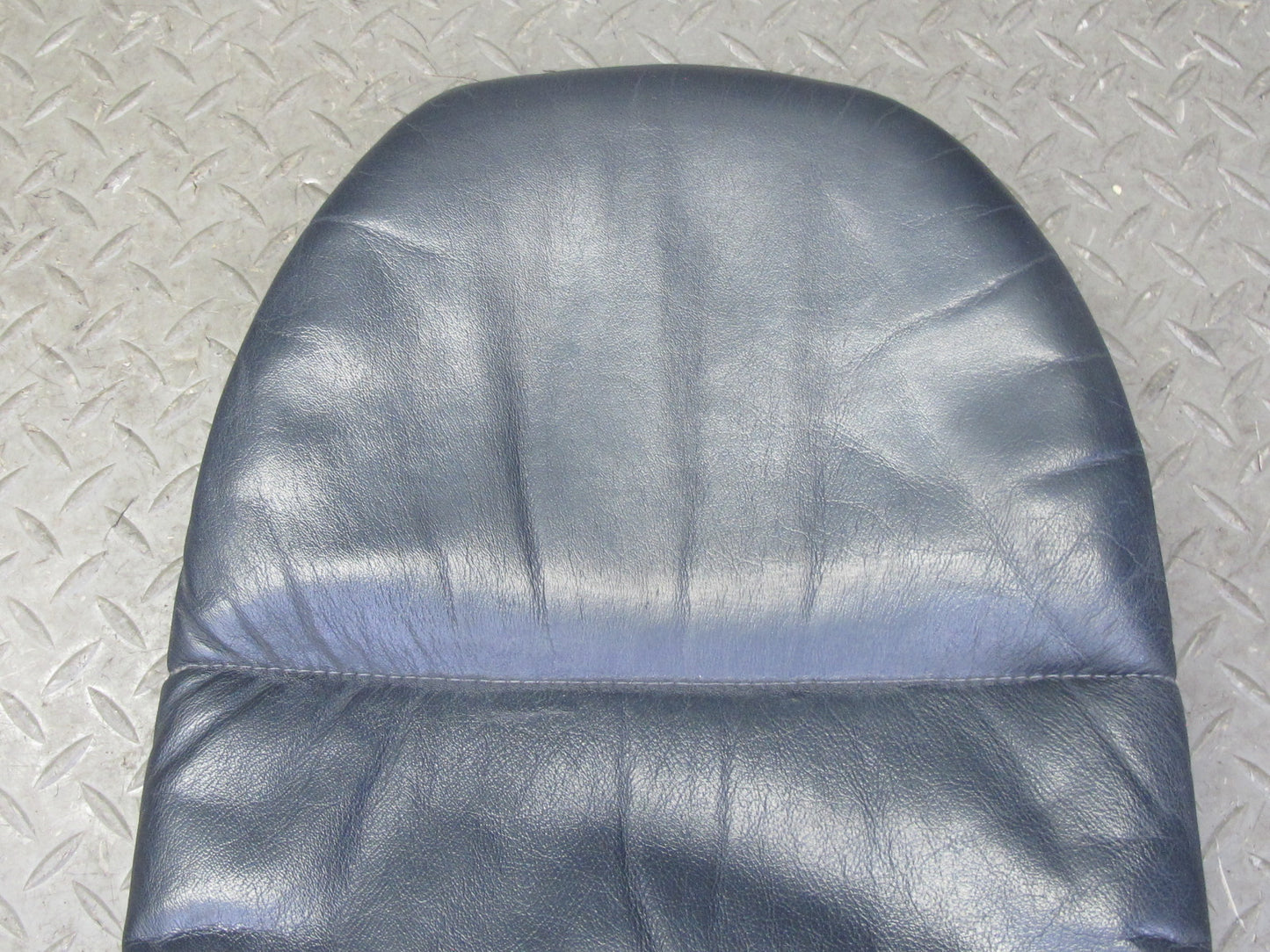 1999-2005 Porsche 911 996 Front Left Upper Seat Backrest Cushion Black