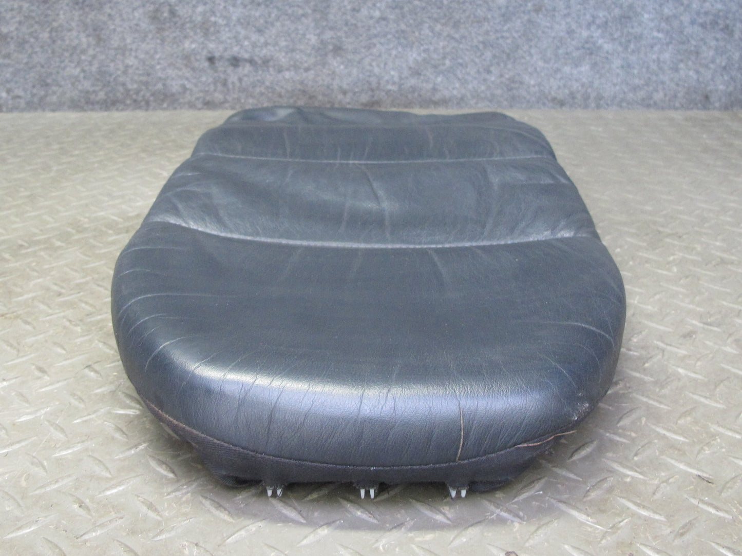 1999-2005 Porsche 911 996 Front Left Upper Seat Backrest Cushion Black