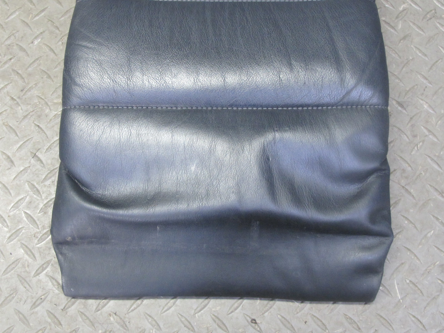 1999-2005 Porsche 911 996 Front Right Upper Seat Backrest Cushion Black