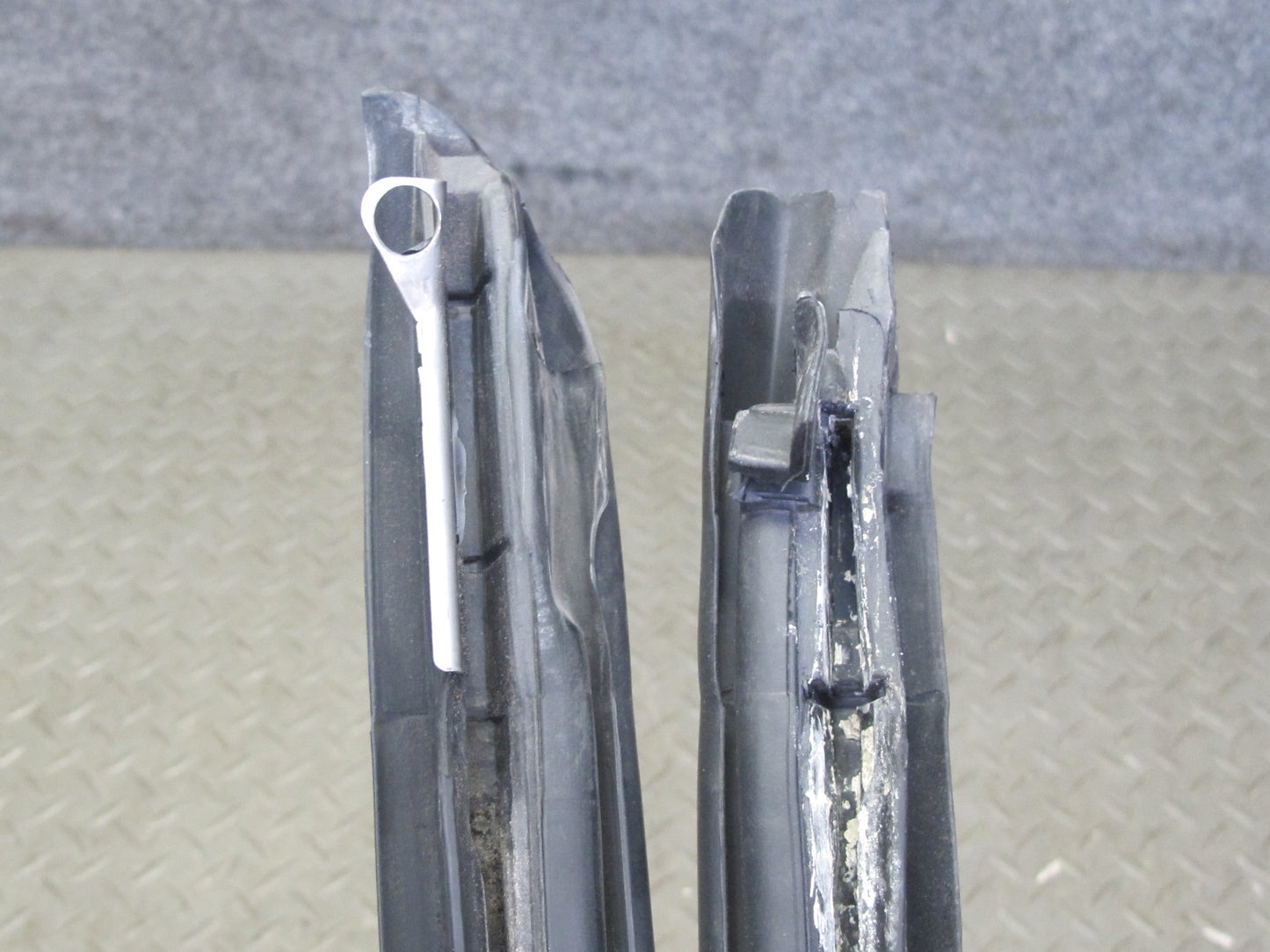 1999-2005 Porsche 911 996 Convertible Door Weatherstrip Rubber Seal Set of 2
