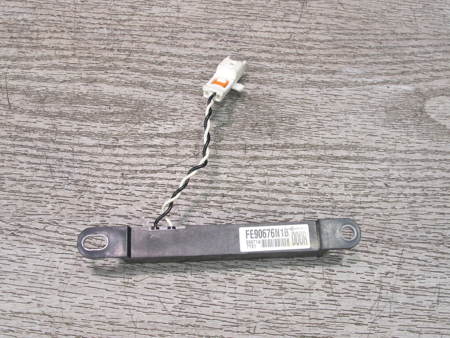 04-11 Mazda RX8 Front Right or Left Door Keyless Antenna FE90676N1B OEM