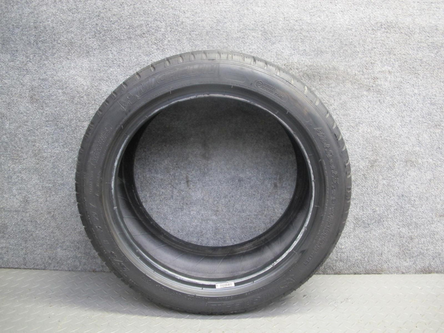 Michelin Pilot Sport 3 Summer Tire 215/45 R16 90V 0724 7/32 Tread